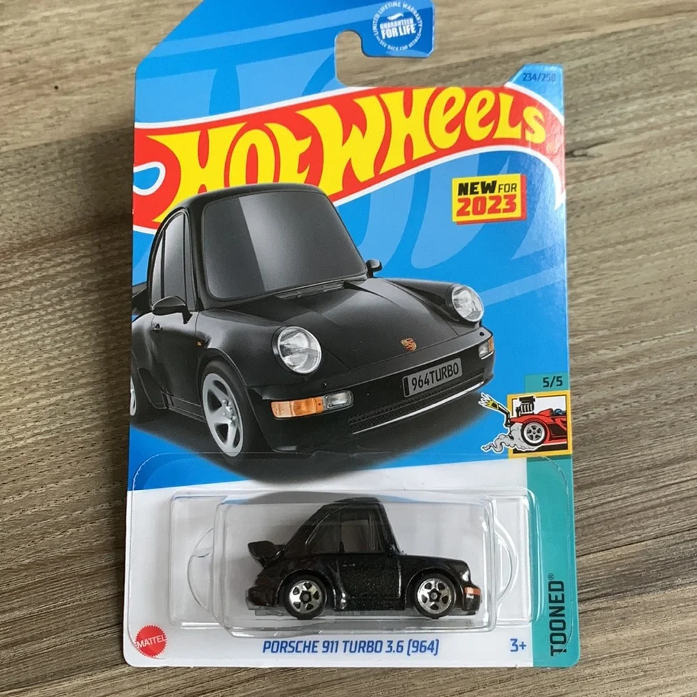 Hot Wheels Car Black Porsche 911 Turbo 3.6 964 HotWheels Tooned  2023 HKG69 🆕